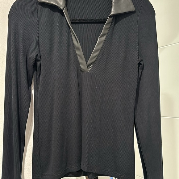 Generation Love top, leather collar and vneckline, excellent condition - Picture 4 of 6